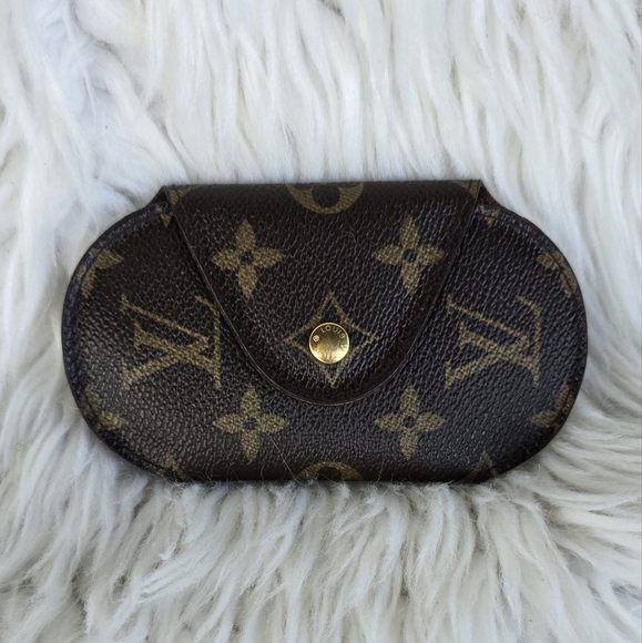 VINTAGE Louis Vuitton Monogram Key Holder - Picture 1 of 14